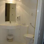 Отель Glisy Hotel *