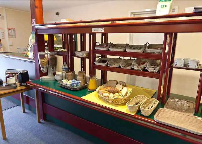 Отель Glisy Hotel